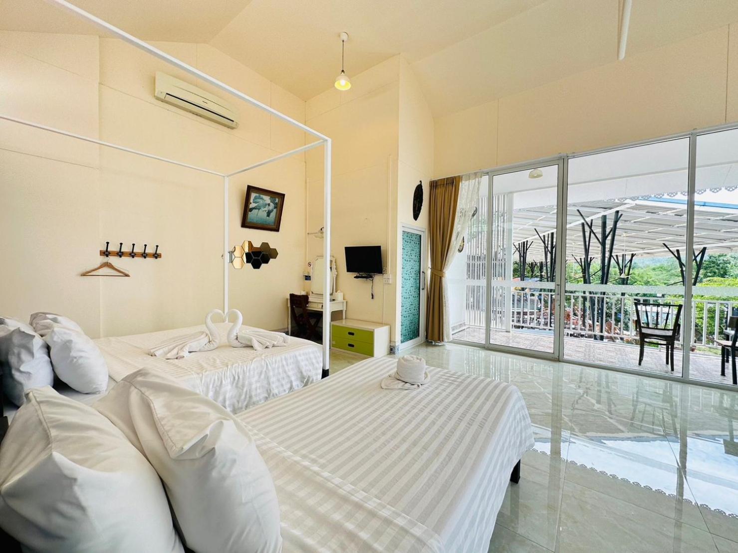 Yoko River Kwai Resort Ban Huai Maenam Noi Екстериор снимка