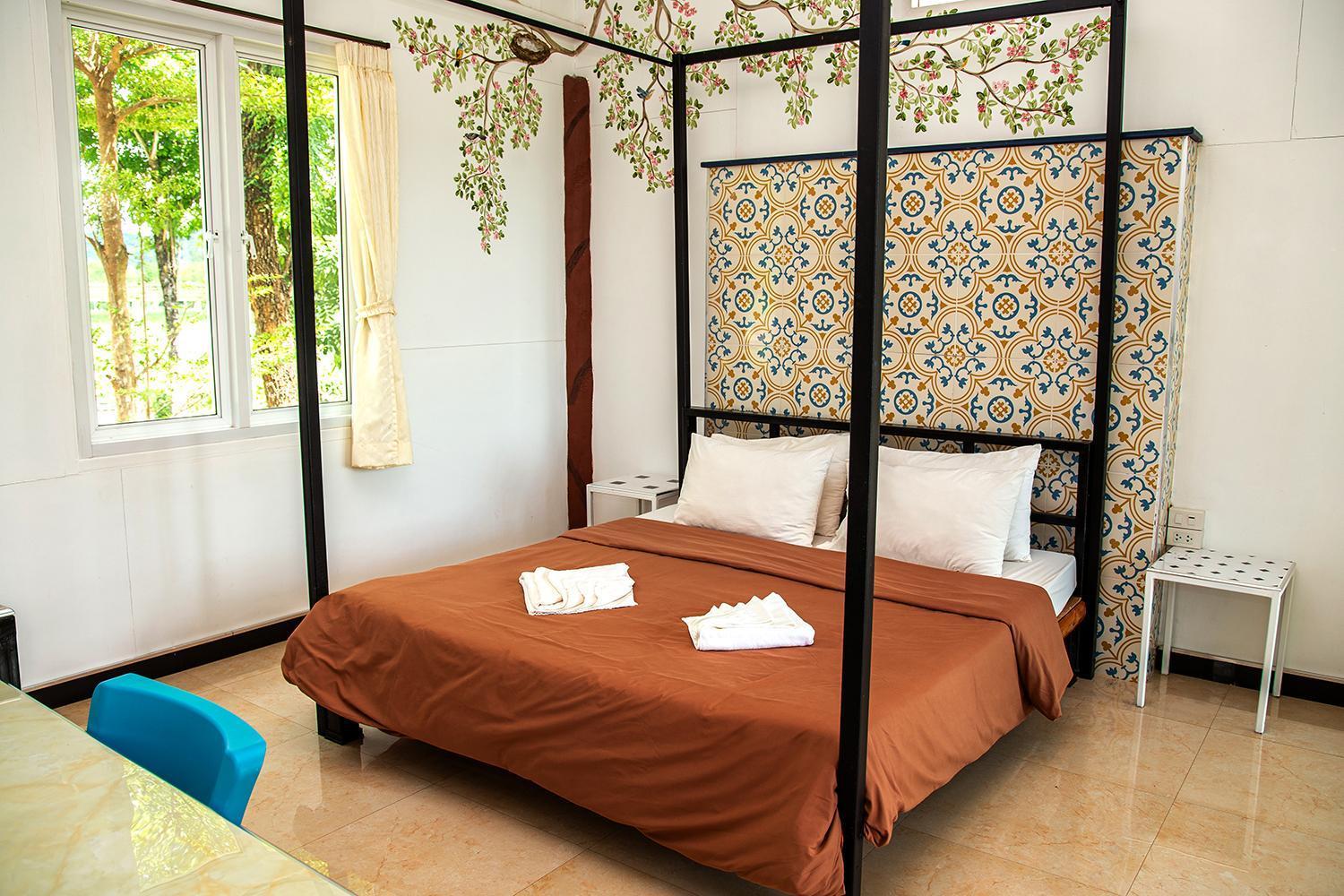 Yoko River Kwai Resort Ban Huai Maenam Noi Екстериор снимка