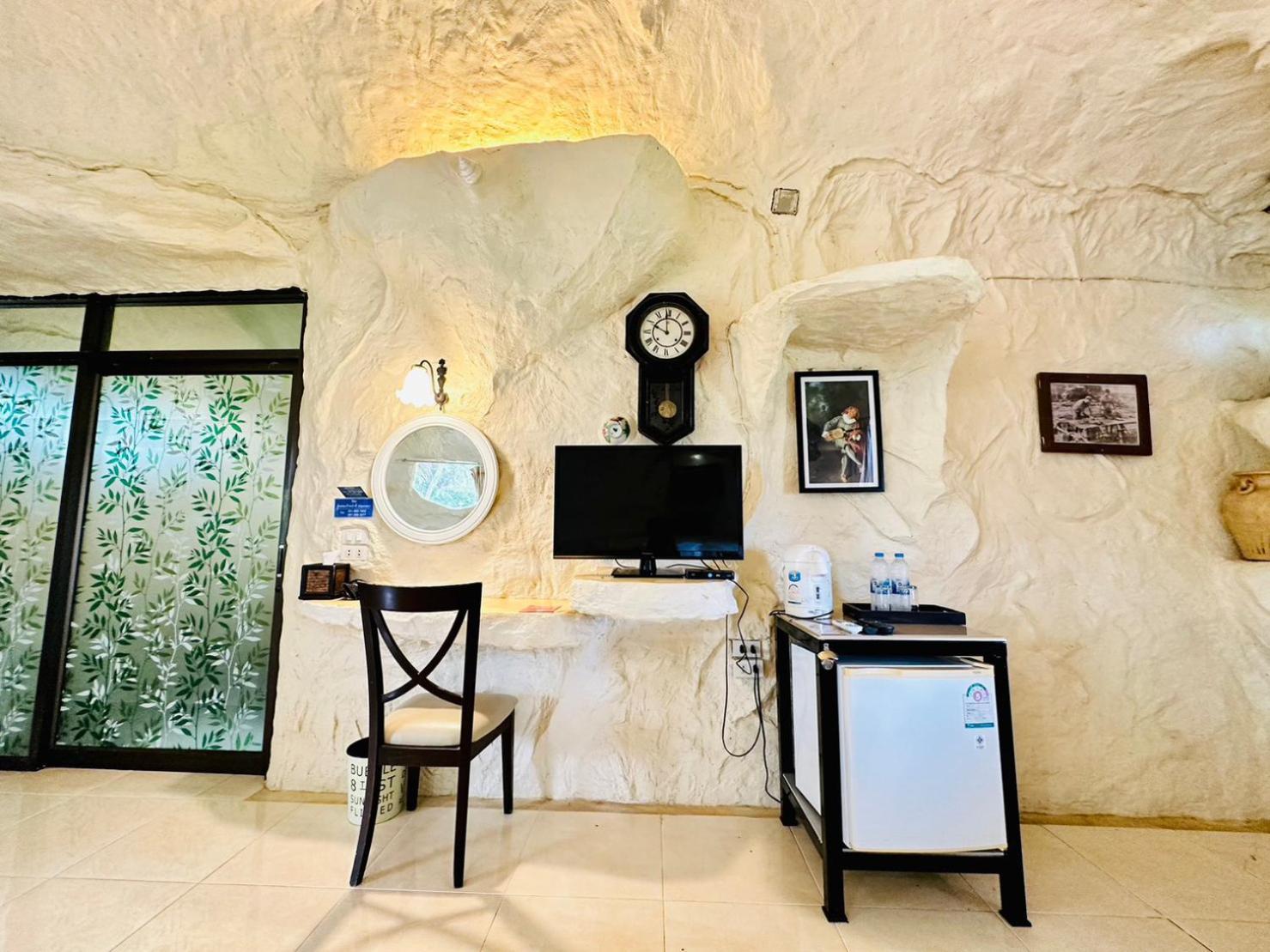 Yoko River Kwai Resort Ban Huai Maenam Noi Екстериор снимка